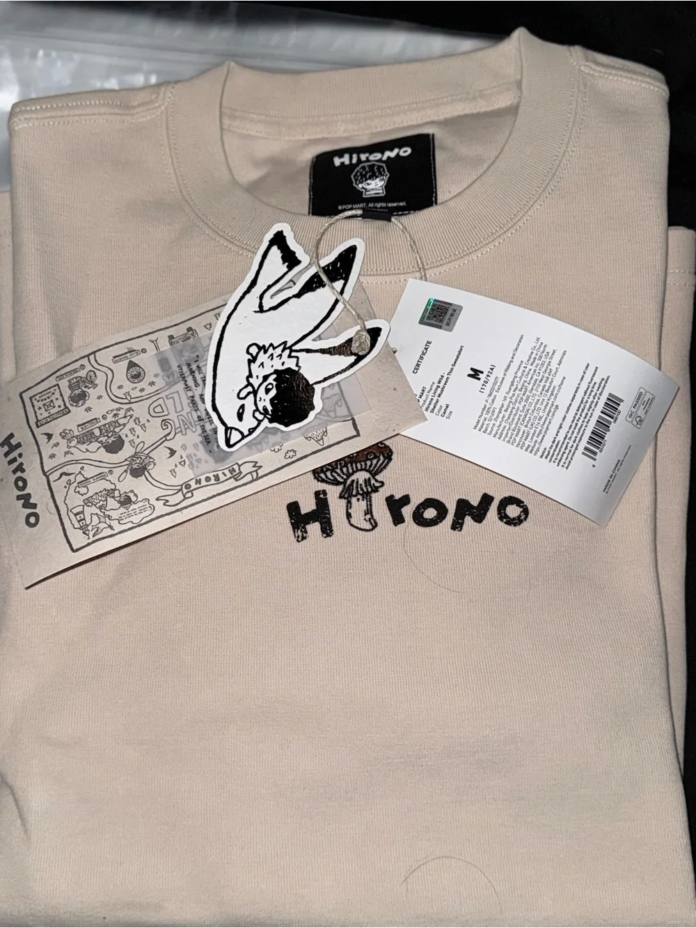 Hirono Living Wild Shelter Mushroom Sweatshirt Size M